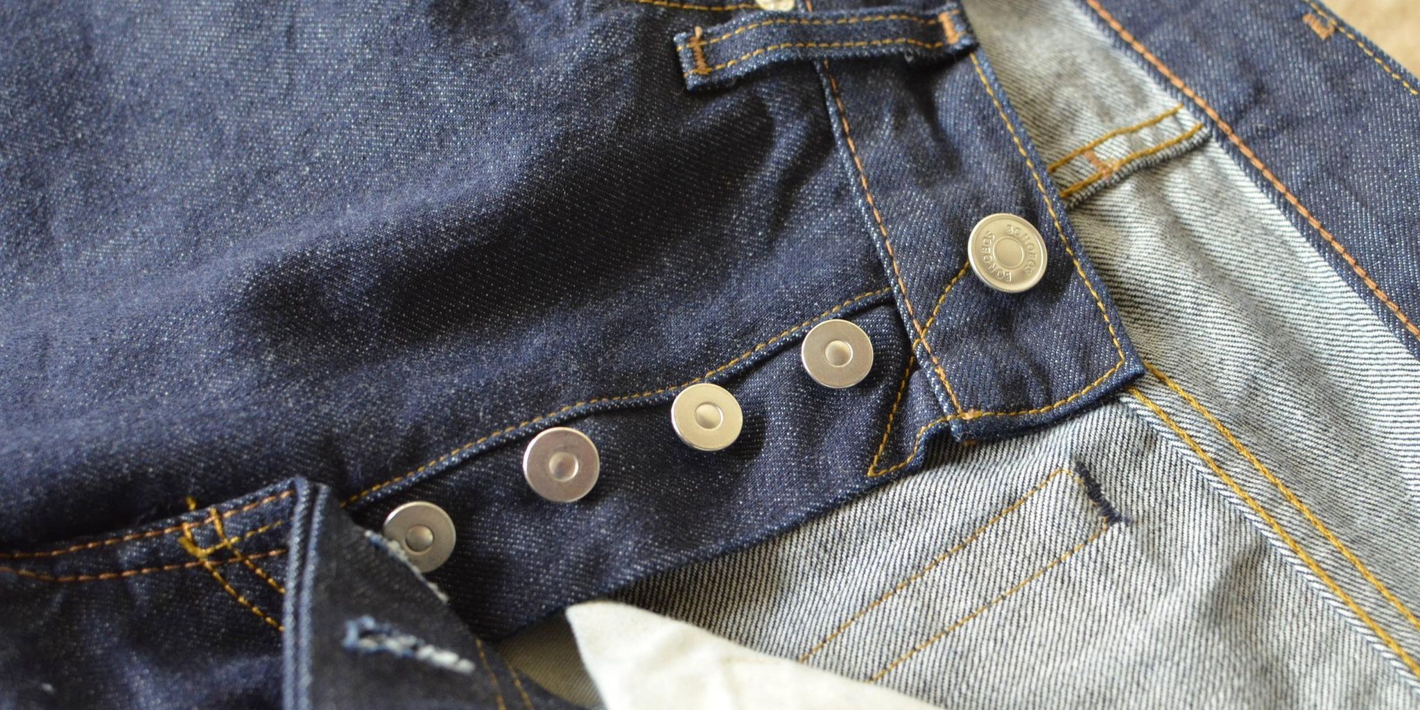 jeans with buttons instead of zipper
