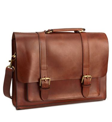 10 Stylish Everyday Bags to Carry This Fall - Best Bags for Men