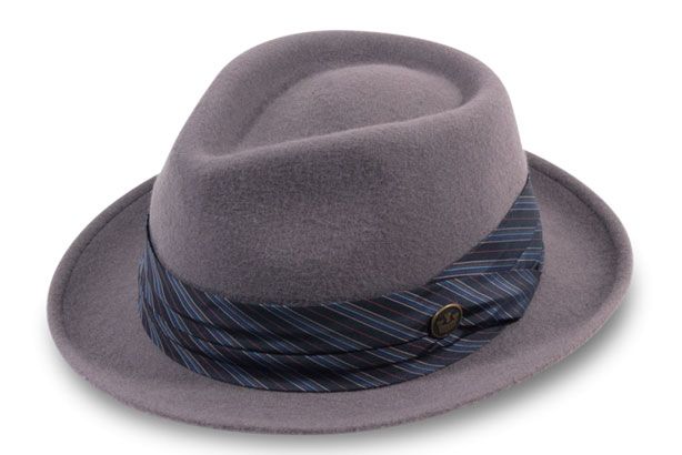 old timey golf hat