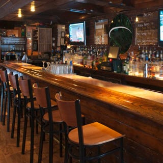 The 9 Essential Ingredients to a Good Bar The 9 Essential Ingredients to a Good Bar
