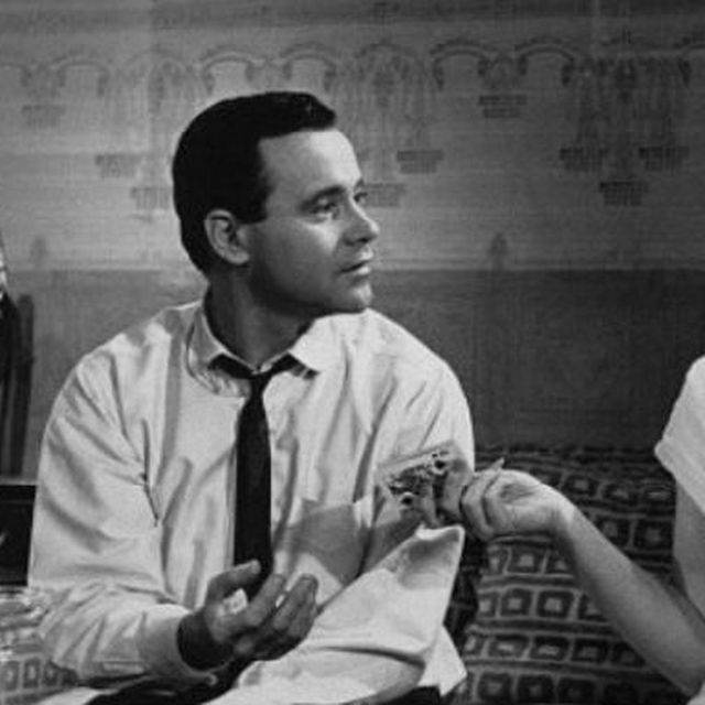 How to Do New Year's Eve Right, According to 'The Apartment'