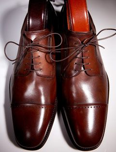 belt and shoes match