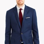 Clothing, Coat, Dress shirt, Collar, Sleeve, Pocket, Suit trousers, Standing, Shirt, Joint, 