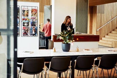 is the village de beste nieuwe koffiebar van nederland?