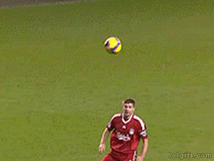 1461933969-gerrard-miss.gif?crop=1xw:0.9956331877729258xh;center,top&resize=320:*