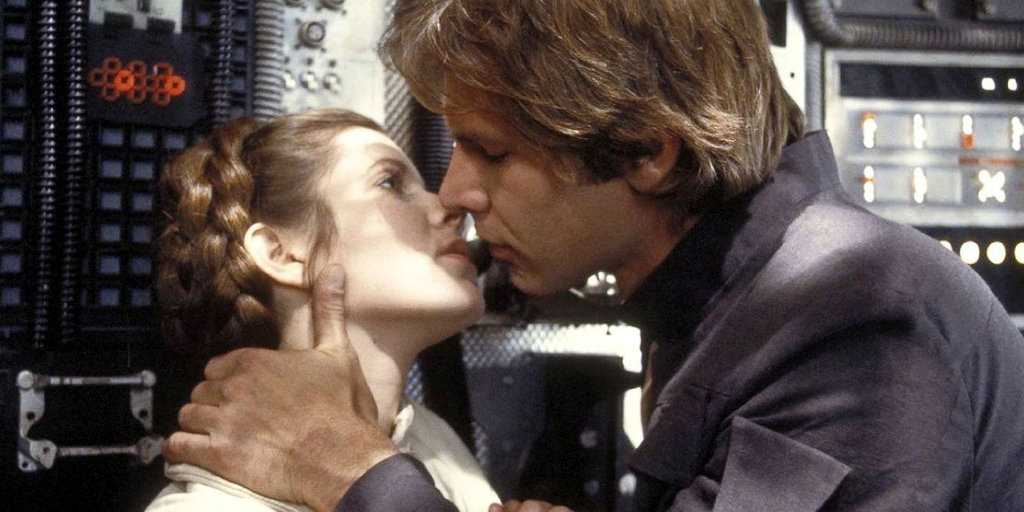 2000px x 1000px - Carrie Fisher Describes Kissing Harrison Ford on the Star Wars Set in 1976
