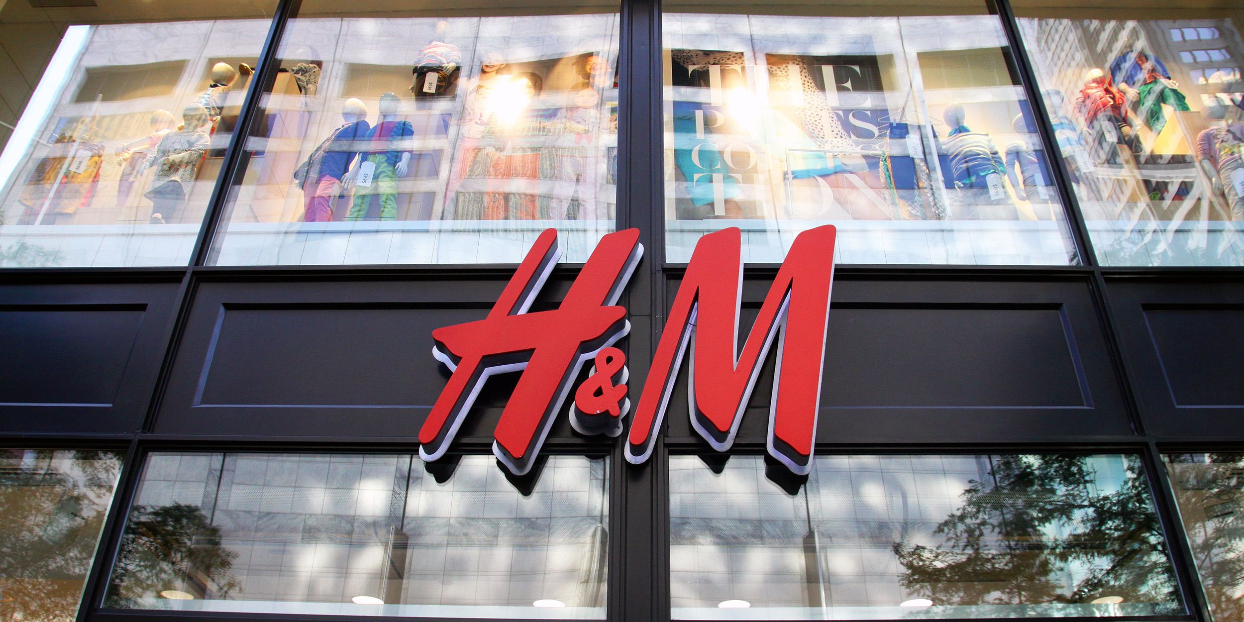 Is H & M fast fashion?