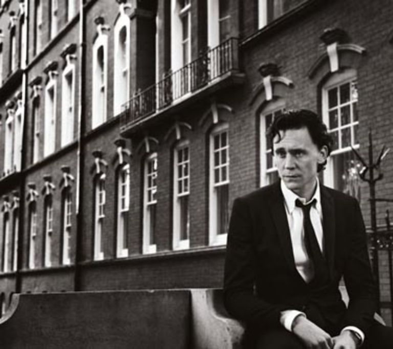 How To Wear Black Tie With Tom Hiddleston