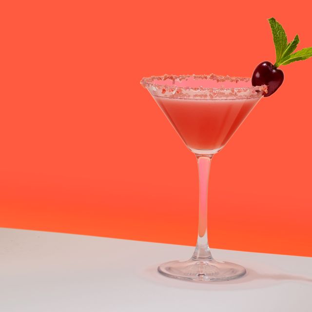 Esquire's Cocktail Of The Month: Willy Wonka's Sherbet Pop