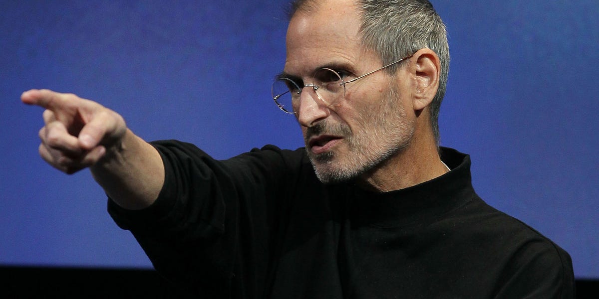 7 Psychological Tricks That Will Help You Rule The Office