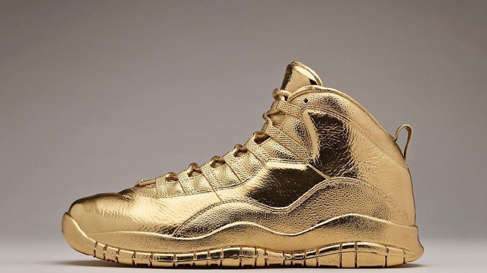 gold trainers
