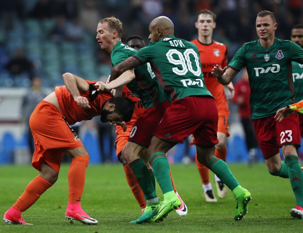 Russian cup final hilarious fight