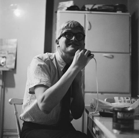 David Hockney shaving David Hockney shaving