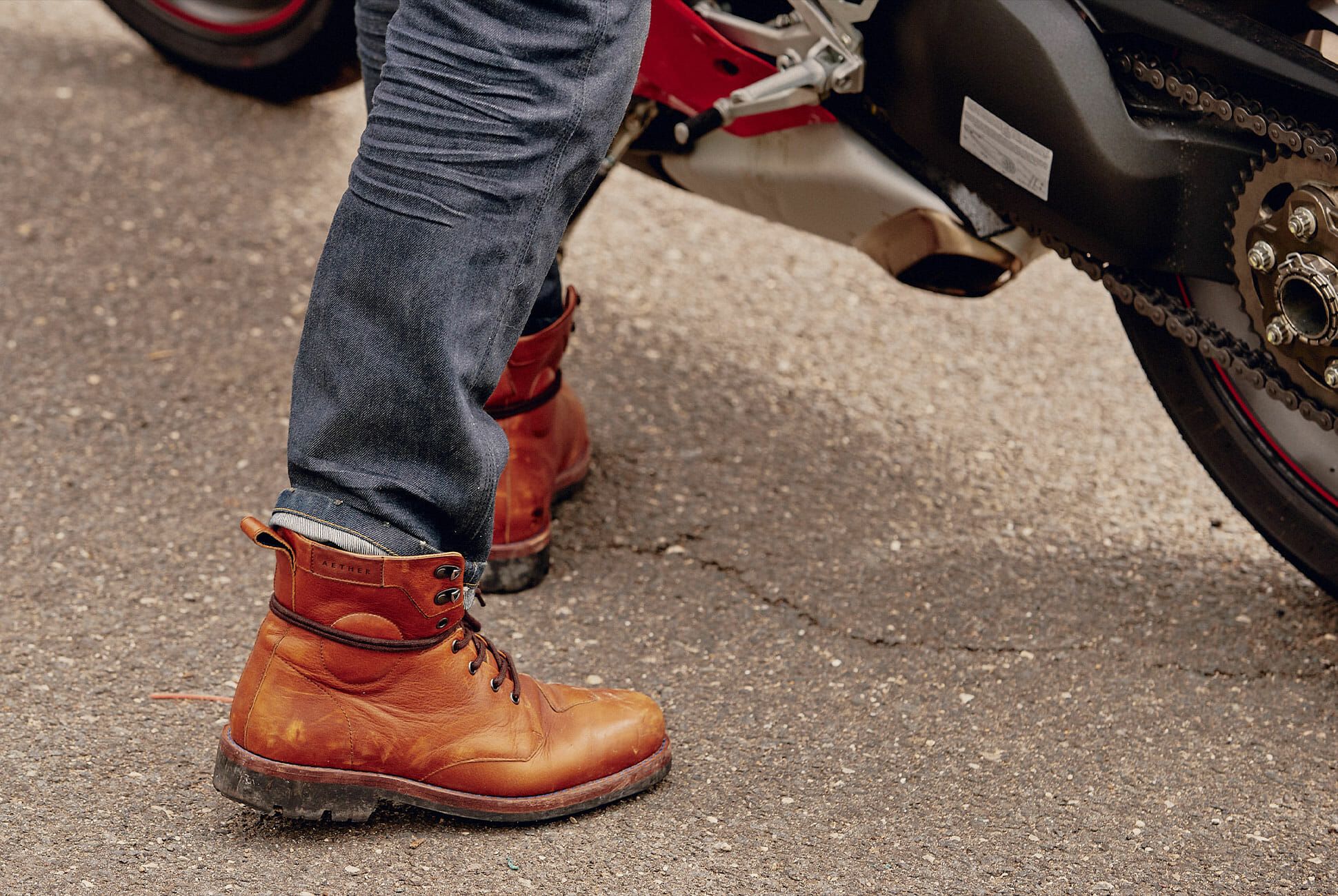 Aether moto boot clearance