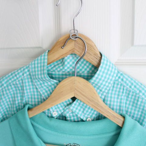 organizing tips   hangers