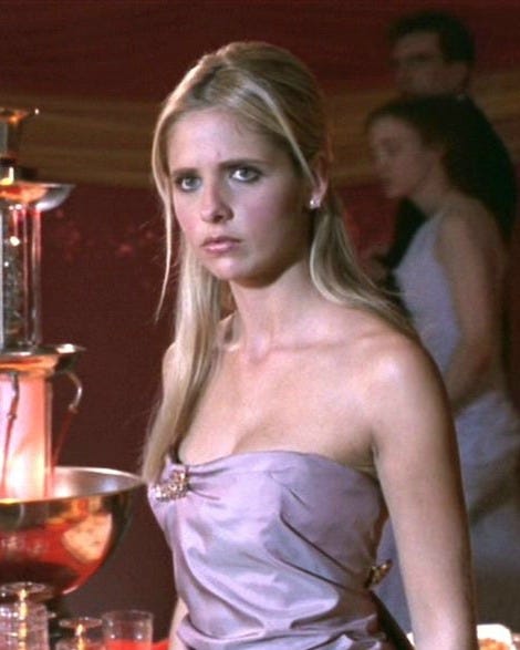 Most Iconic Prom Dresses In Tv And Film History Of Fashion In