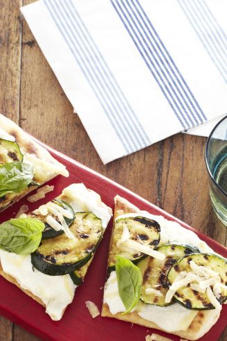 Grilled Pizza with Zucchini