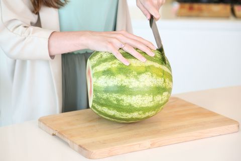 How to Turn a Watermelon into a Keg - Make a Watermelon Keg