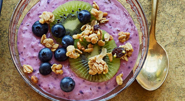 Fruity Yogurt Parfait fruity yogurt parfait