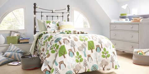 Room, Green, Wood, Interior design, Property, Home, Bedding, Bed, Wall, Textile, 
