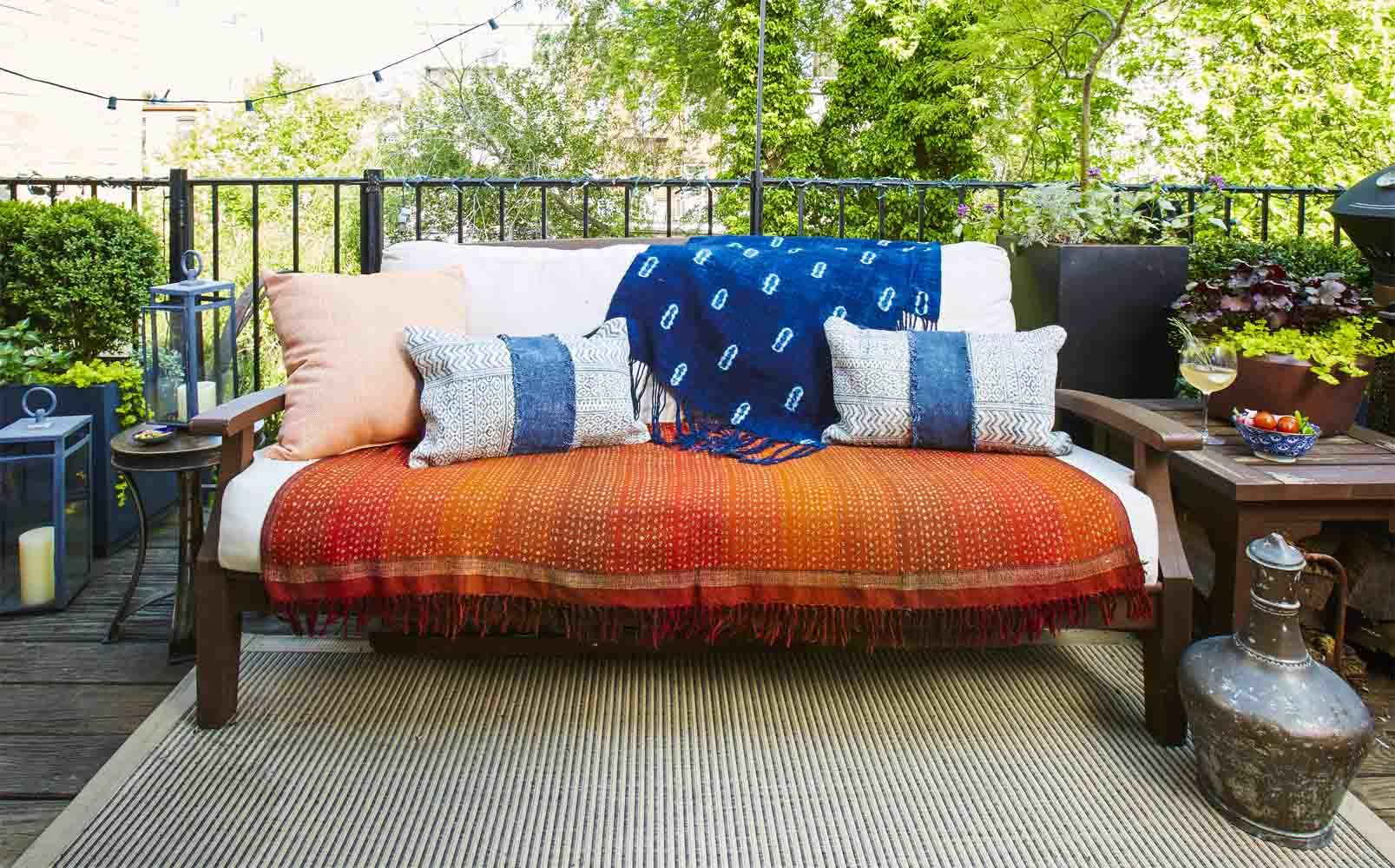 Small Space Decorating Ideas And Design Tips For