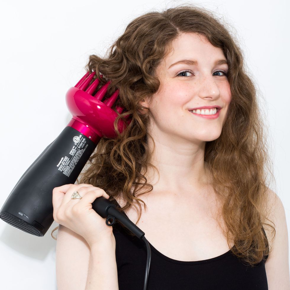 16 Best Curly Hair Tips