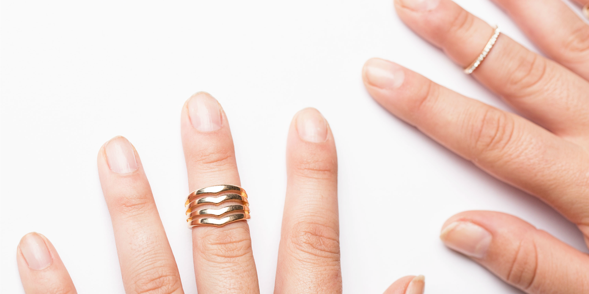 How to Fix a Broken Nail With a Tea Bag - Nail Care Trick