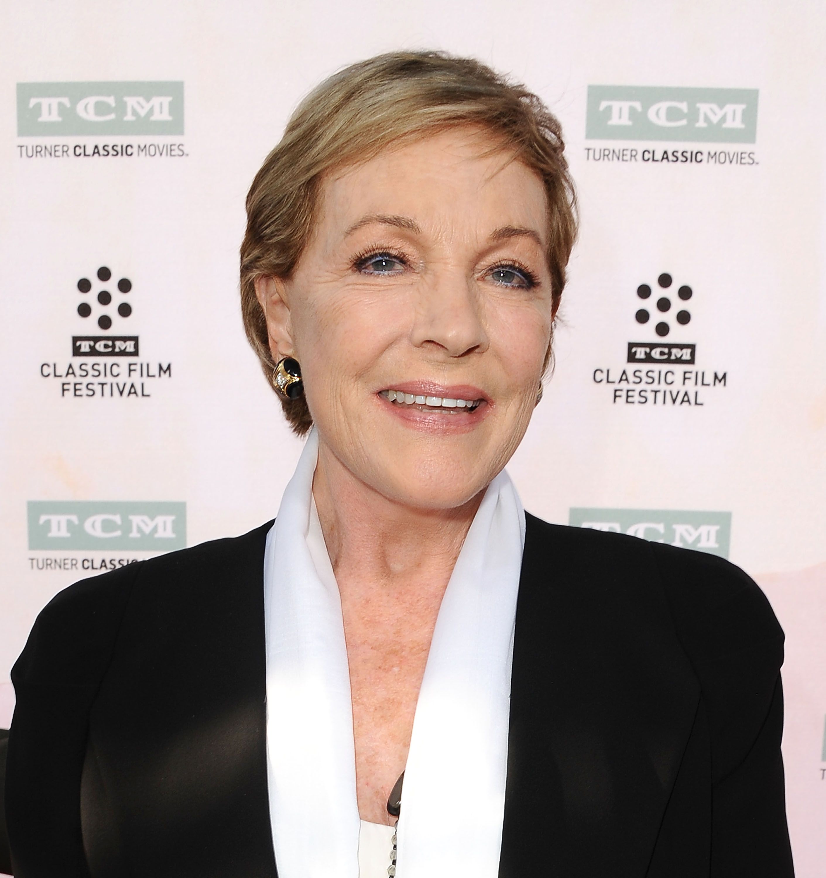 14 Facts About Julie Andrews Young Julie Andrews Photos