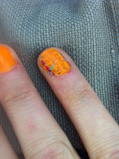 Finger, Skin, Joint, Orange, Nail, Amber, Organ, Nail care, Close-up, Nail polish, 