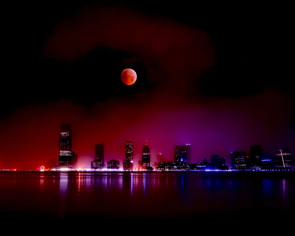 lunar eclipse, christmas 2010 - christmas the year you were born