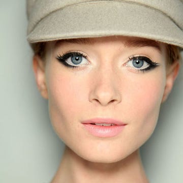 Eyeliner Trends - Models on Runway Eyeliner Trends - Models on Runway