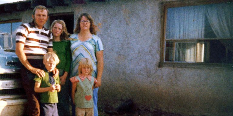 How I Escaped a Polygamist Cult - Ruth Wariner's "The Sound of Gravel"