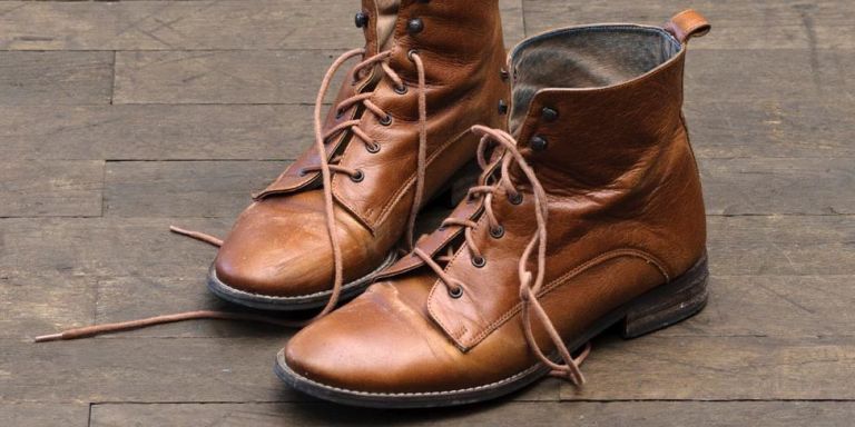 how to get sweat stains out of leather shoes