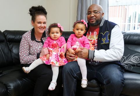 Mixed Race Twins Born With Identical DNA But Different ...