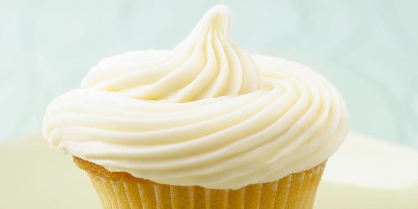 Cream Cheese Frosting Recipe With Vanilla   Landscape 1456943105 Vanilla Frosting 