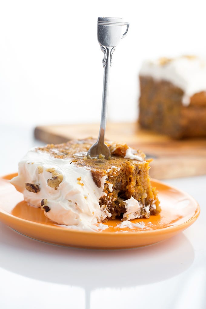 Super Moist Vegan Carrot Cake