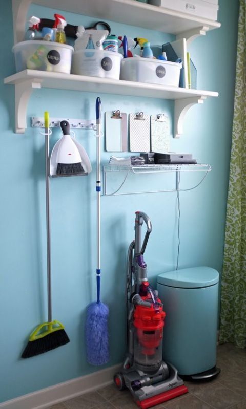 Shelving, Shelf, Household supply, Gas, Cylinder, Machine, Plastic, Vacuum cleaner, Household cleaning supply, Household hardware, 