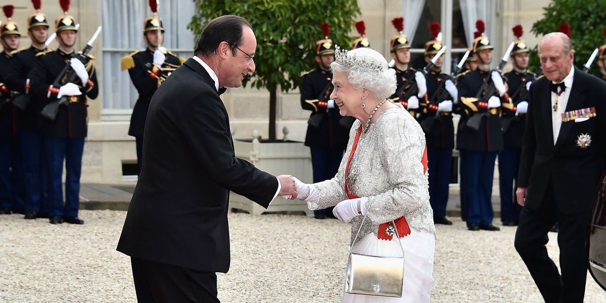 Queen Elizabeth's Loyalty to Launer Handbags - PurseBop