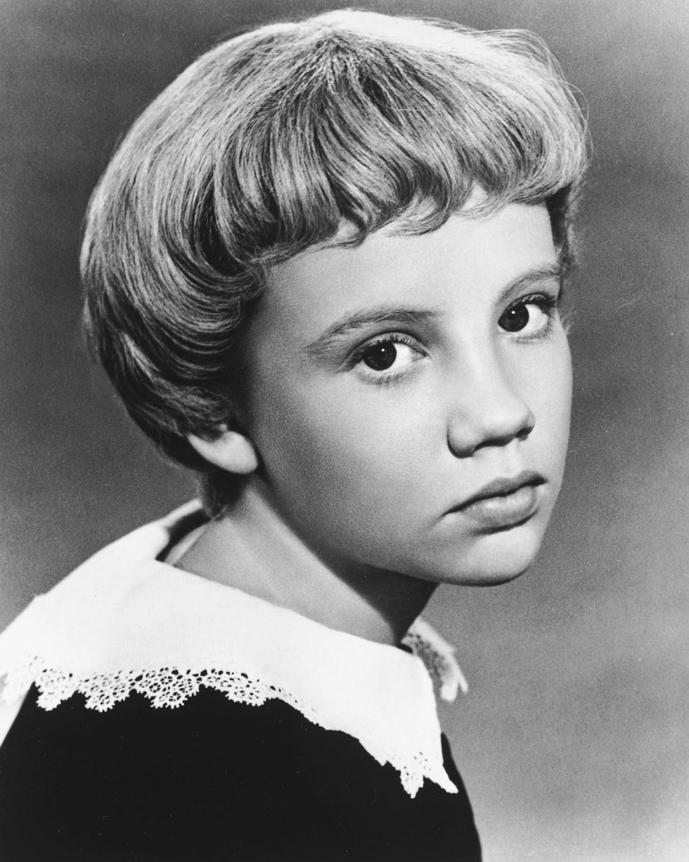a little softer and more flattering than the unfortunate '90s bowl cut, actress hayley mills and other stars donned this round chop with smoothed under tips