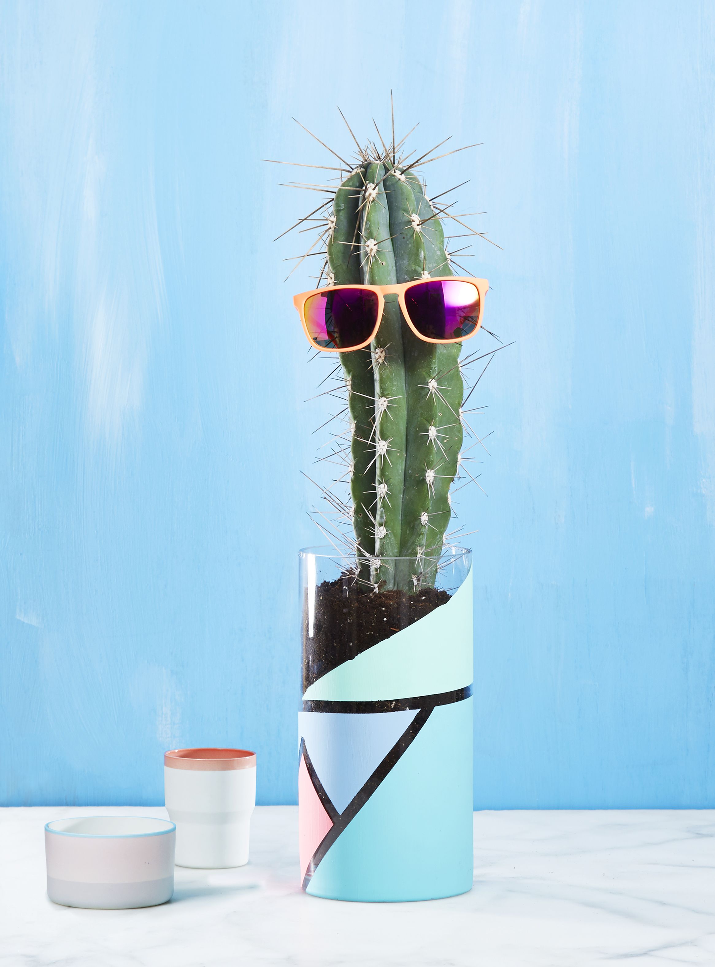 Decorate A Glass Vase Glass Vase Crafts
