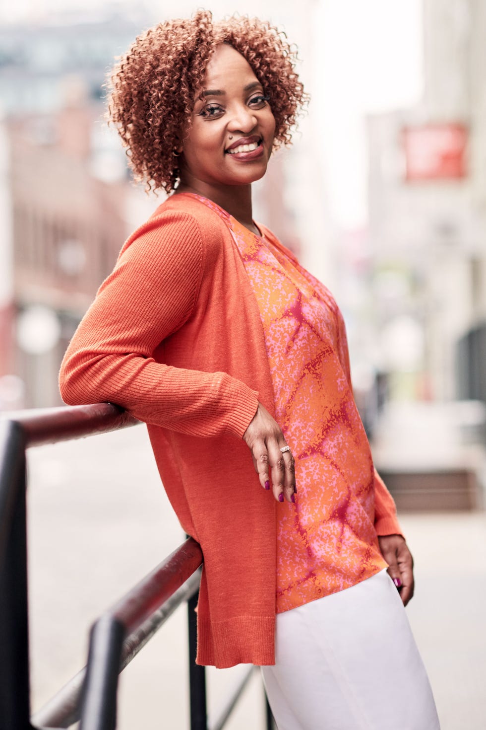 Lip, Jheri curl, Hairstyle, Sleeve, Ringlet, Red, Style, Street fashion, Afro, Fashion, 