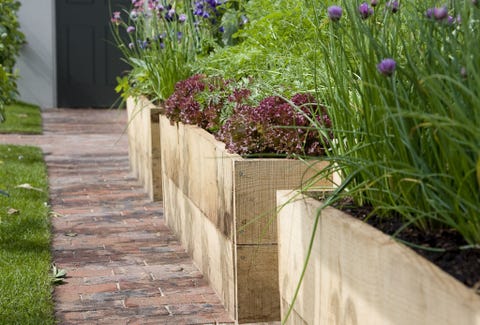How To Build A Raised Garden Bed Diy Container Image