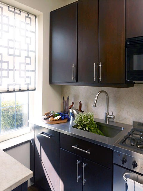 Room, Plumbing fixture, Kitchen, Major appliance, Kitchen sink, Tap, Sink, Fixture, Cabinetry, Kitchen appliance, 