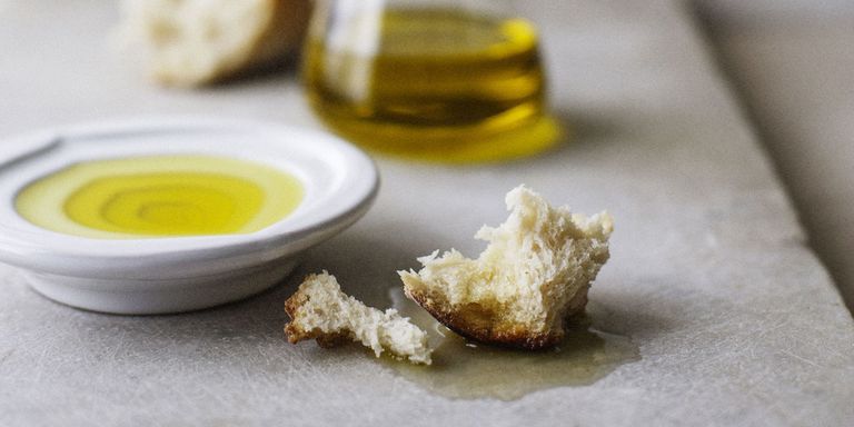 Here's What You Need to Know Before Buying Olive Oil