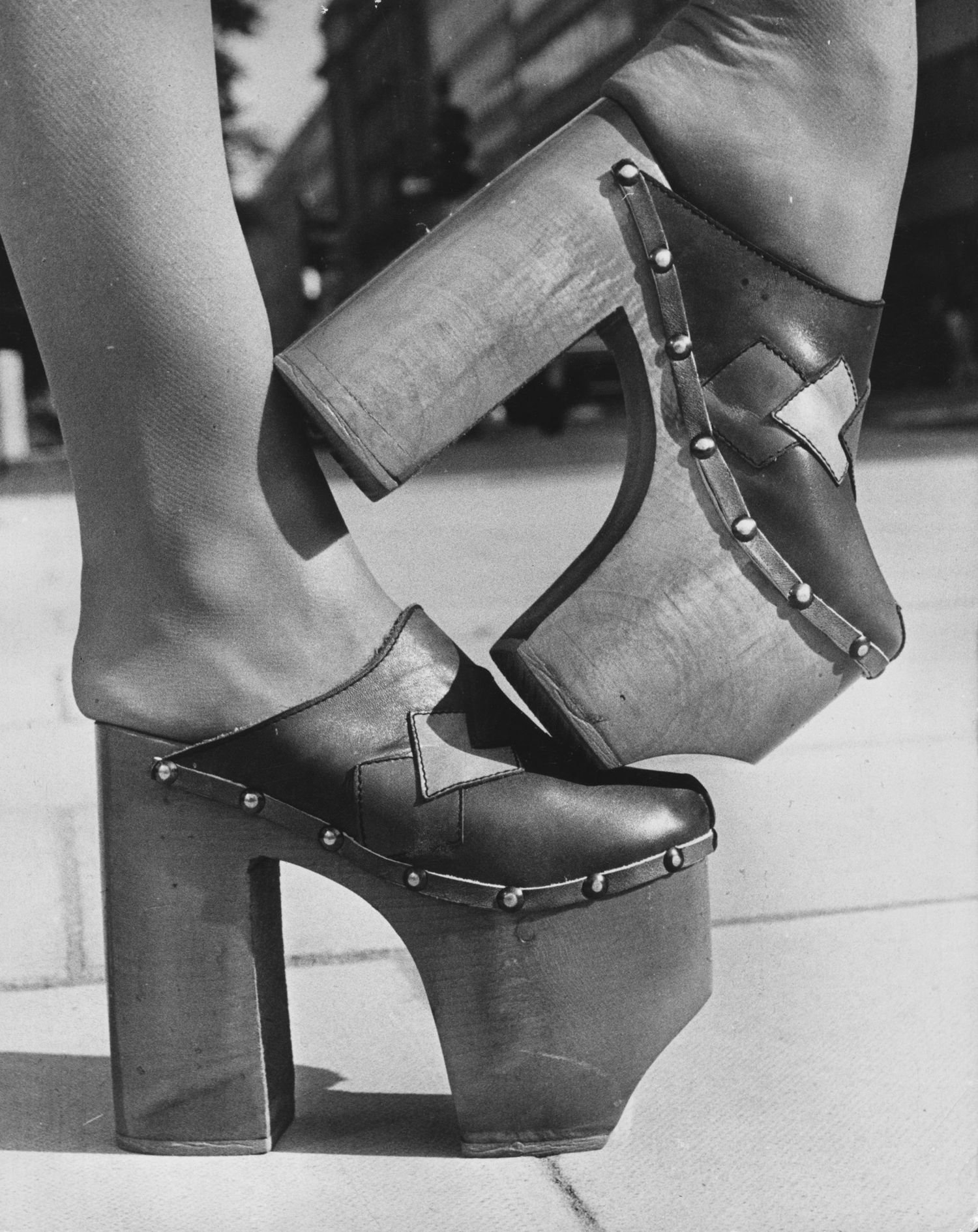 Shoes They Wore In The 70s | vlr.eng.br