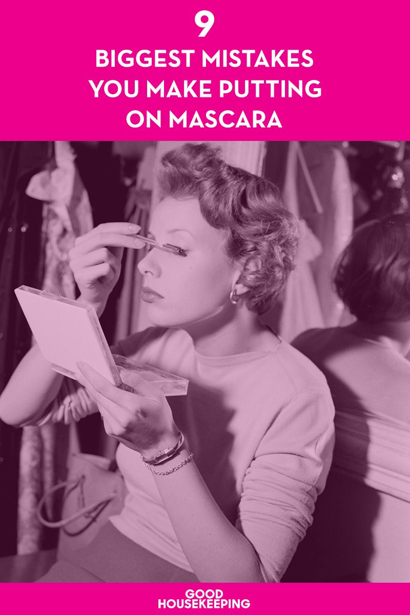 9 Biggest Mistakes You Make Putting on Mascara