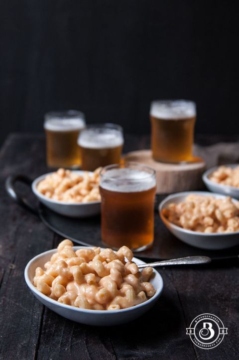 Sriracha Beer Mac & Cheese