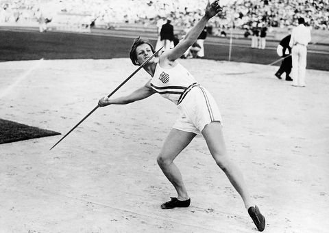 Sports, Throwing, Javelin throw, Black-and-white, Competition event, Athletics, Monochrome, Sports equipment, Style, 