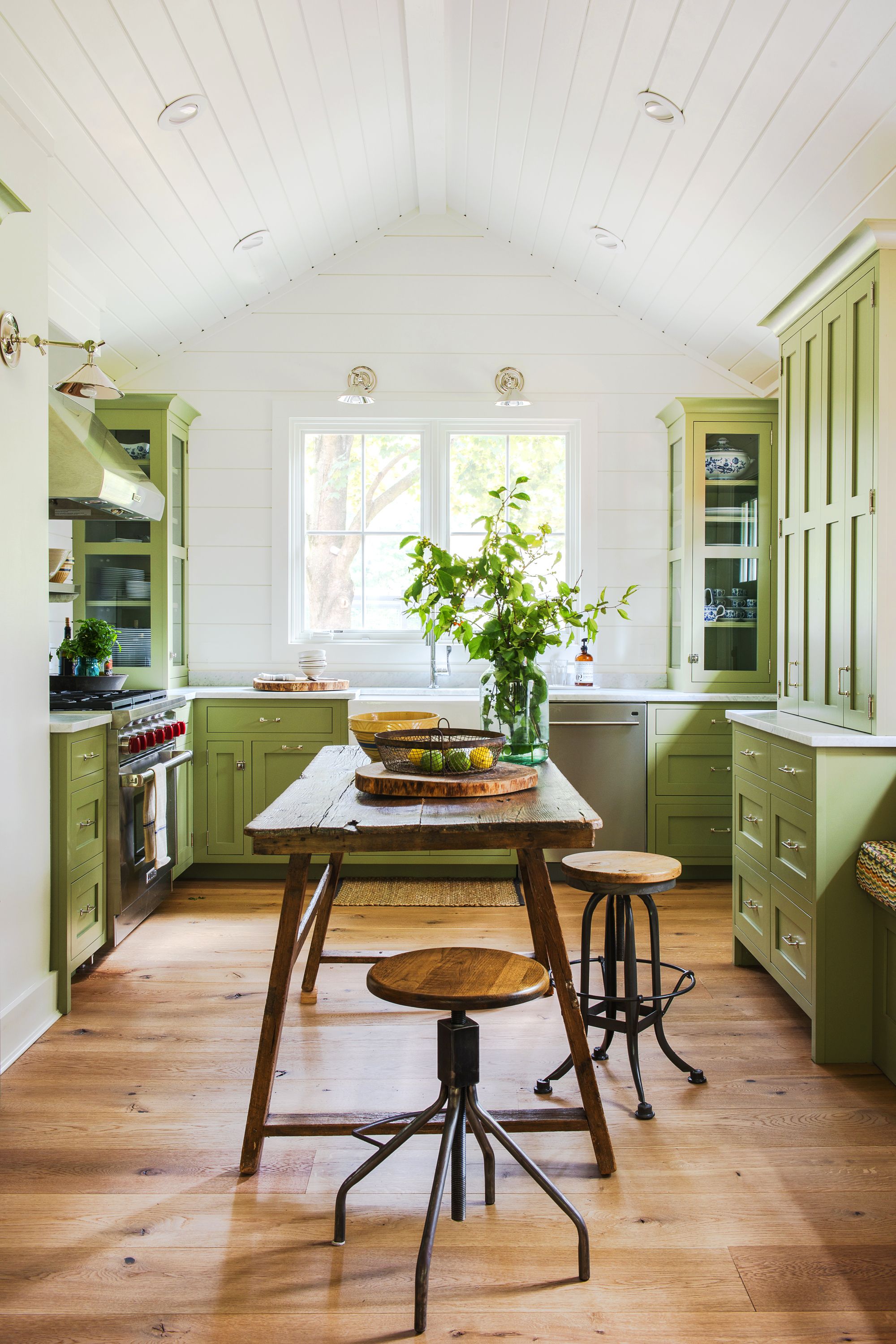 Steps In Painting Kitchen Cabinets That Are Stained Restoring