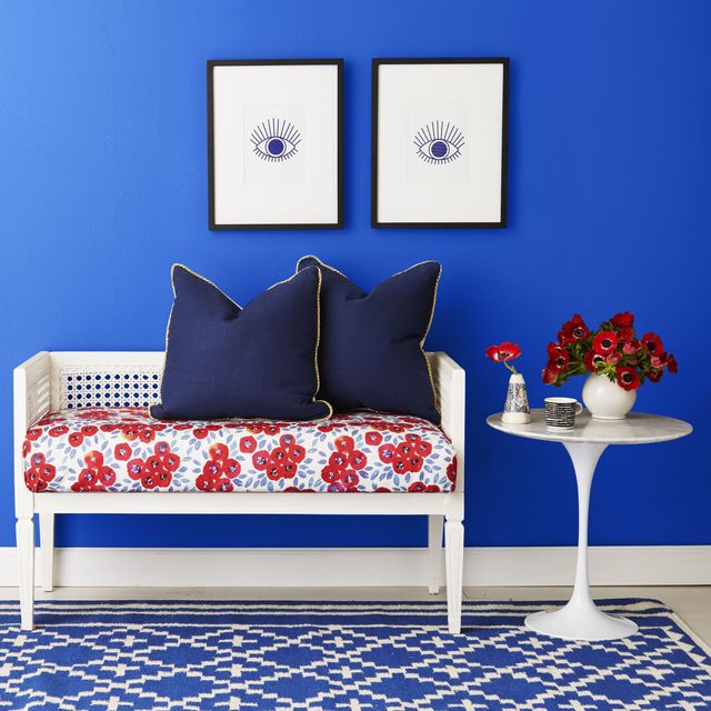 Blue, Room, Majorelle blue, Furniture, Pillow, Throw pillow, Interior design, Interior design, Electric blue, Cushion, 